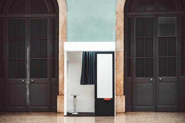 Comment fonctionne l'appareil à selfie YakaSourire en location ?